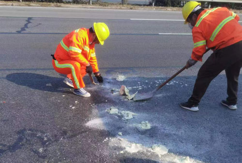 小金公路下沉注浆加固